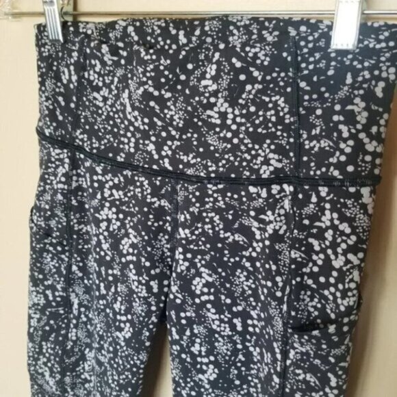 𝅺Lululemon Fast & Free Crop II *Nulux 19" Chirasu Black 6 - Picture 9 of 10